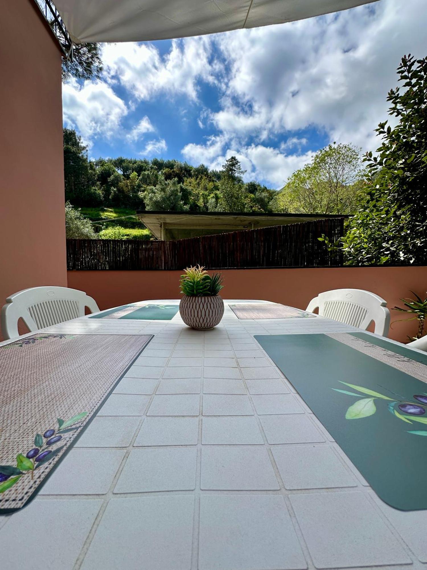 Terrace & Parking - Holiday Home Near Fegina Beach Monterosso al Mare Zewnętrze zdjęcie